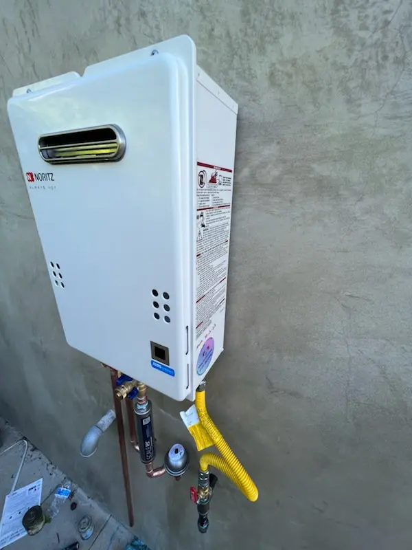 Tankless water heater installation for Beverly Grove homes
